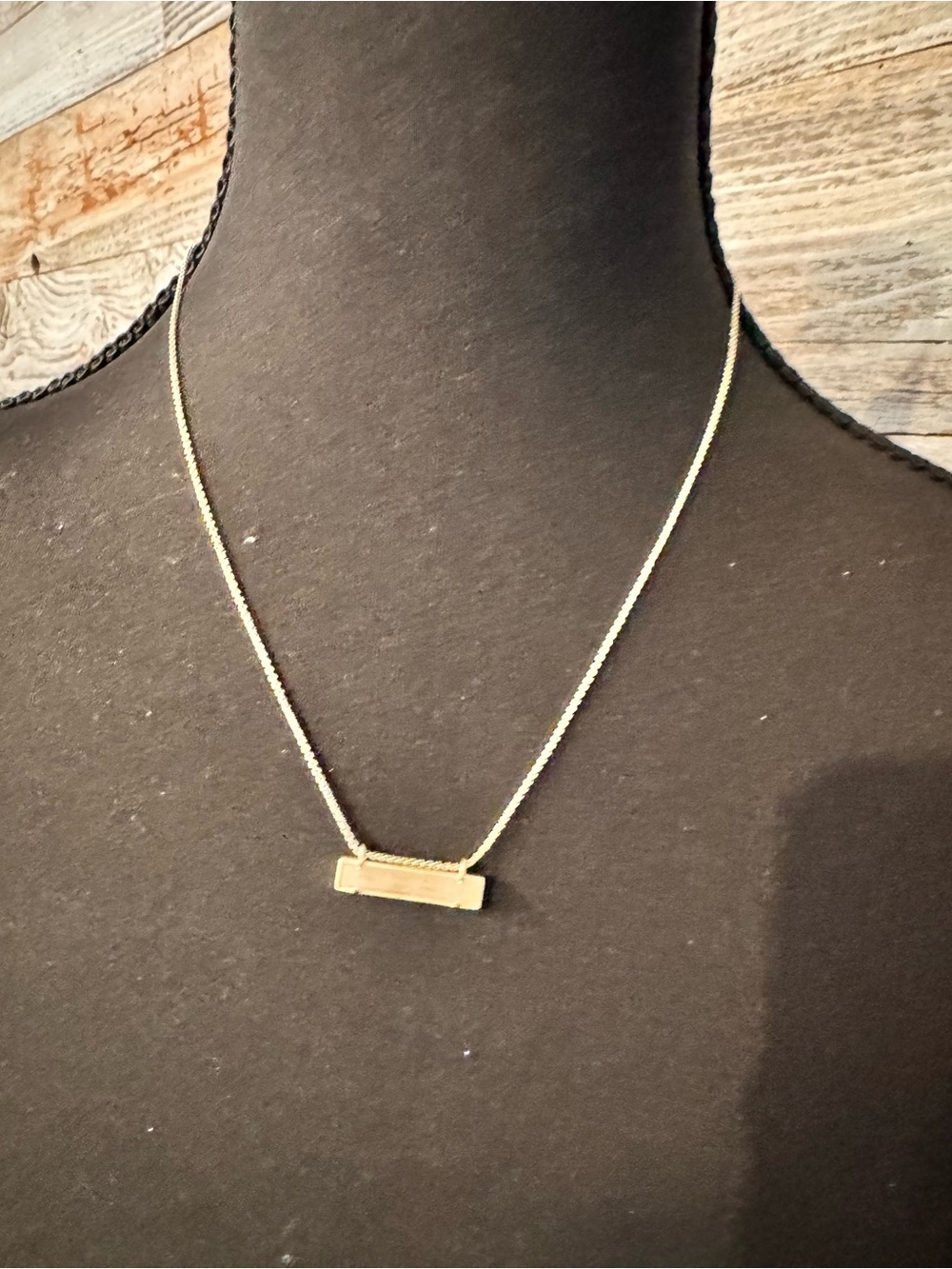 Kendra Scott Gold Bar Pendant Necklace